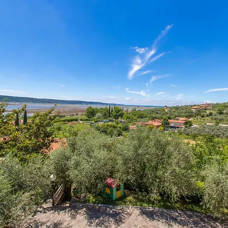 Apartamento 2 Bedroom Amazing In *