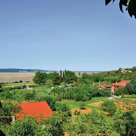 2 Bedroom Stunning In * Secovlje